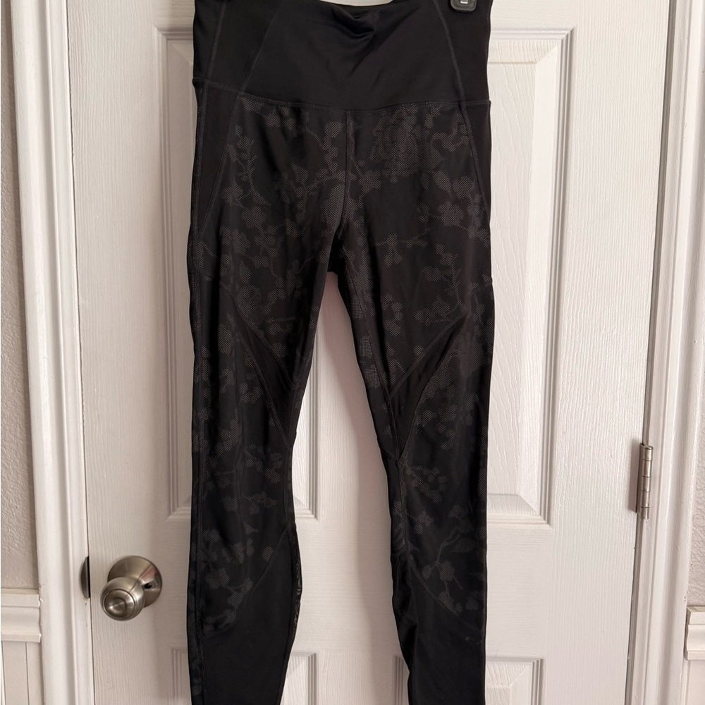 Athleta Floral Print Black Leggings